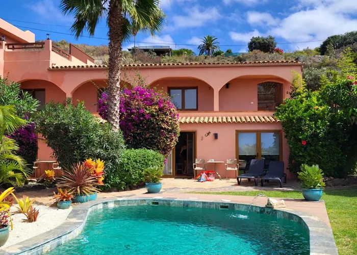 Penthouse With Breathtaking Views *