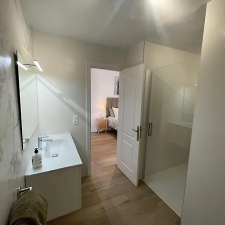 Penthouse With Breathtaking Views 아파트 *