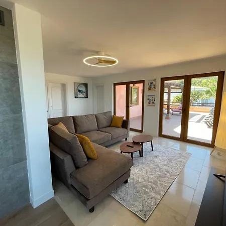 Penthouse With Breathtaking Views 아파트